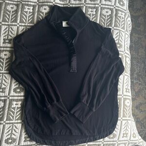 VARLEY women’s quarter zip. Size Large